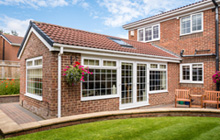 Holton Le Moor house extension leads