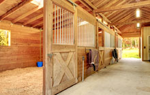 Holton Le Moor stable construction leads